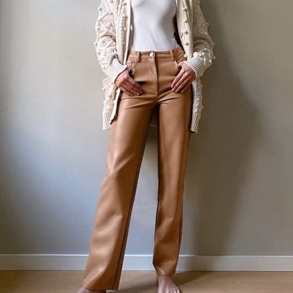 Aritzia Wilfred the Melina Vegan leather tan / camel pants size 6 - Picture 1 of 16